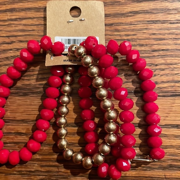 Set of 4 stretch bracelets red and gold nwt - Picture 4 of 4
